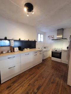 Havre de paix entre montagne et forêt - 9