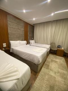 pyramids tuya&view inn - 7