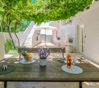 Nin Heritage Home - 2