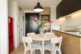 Charming 2BR Retreat for Five in Lively Nunoa - 8