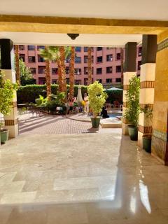 Caprice Royal - 3 Bedroom Luxury Apartment with Pool - Hivernage - 1