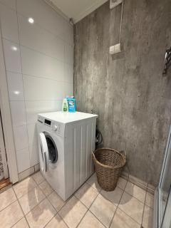 Stylish and downtown apartment on Setermoen - 5