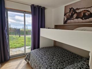 Duplex calme, vue chevaux et montagnes - 5