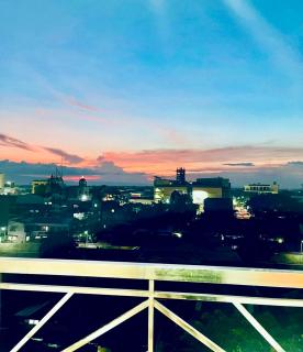 Riverfront City 2 Suite Room - 6