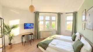 Große Wohnung mit 3 Schlafzimmern & 6 Boxspringbetten, WLAN, Smart TV, Parkplatz, Waschmaschine & Trockner - 6