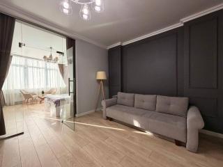 Gagarin Plaza Stylish Apartment - 6