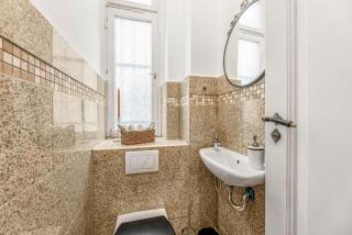 Neu! Einzigartige Stadtvilla, super Lage, Parkplatz - 5