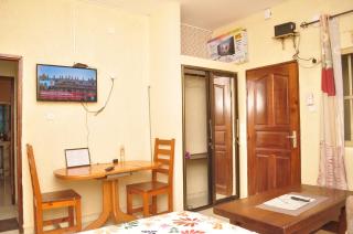 Appartement Lomé Togo Spacieux et Meublé 4 min de l'aéroport Wifi et Espace aéré gratuit Eau chaude Compteur Electrique personnalisé Gaz butane disponibles dont chargement à charge du voyageur - 7
