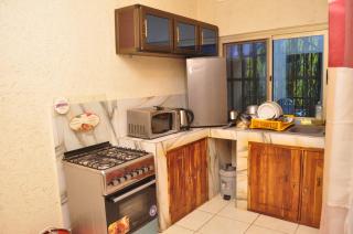 Appartement Lomé Togo Spacieux et Meublé 4 min de l'aéroport Wifi et Espace aéré gratuit Eau chaude Compteur Electrique personnalisé Gaz butane disponibles dont chargement à charge du voyageur - 4