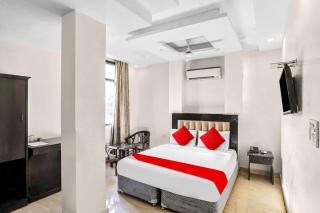 Hotel O Delhi Empire - 9