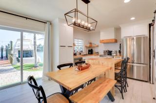 Bayfront Retreat Across From Treasure Island Beach - 7