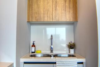 Luxury 2BR KingSize Suites with Amazing City Views Pool & Gym - 2