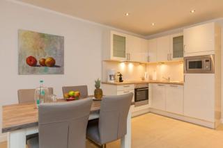 Feskerhüs, Niña - 9