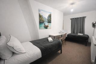 Kings Hotel - Blackburn - 4