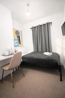 Kings Hotel - Blackburn - 6