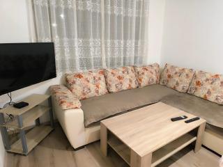 Suit Home Аpartment - free street parking & Self Check - in, two bedrooms - 9