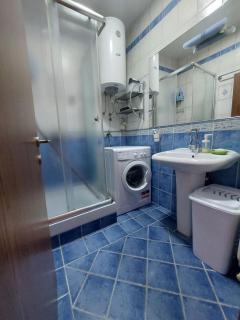 Sunny and central apartment in the heart of Skopje - 8