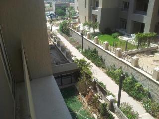 Modern One-Bedroom - The Village Compound - 8