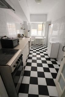 Ultracentral 3 Rooms Apartment Catedrală Ploiești - 2