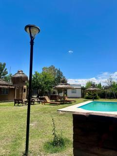 Complejo de Cabañas CABLE A TIERRA Cabaña Bonarda mono ambiente - 6