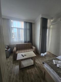 Batumi Inn Hotel - Batumi - 1