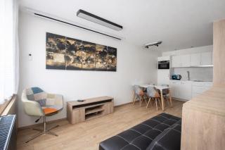 InPoint Central Apartments - 9