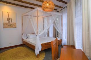 Heart of Africa Lodge - 3