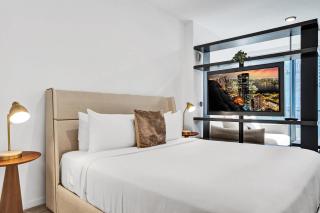 Miami Lux Studio w. Kitchen City and Bay Views - 3