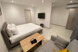 Serviced Studio at The Bantree With Pool View - 1