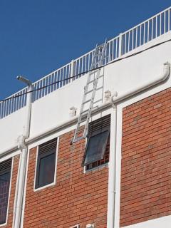 3-room apartment with large terrace near airport - 8