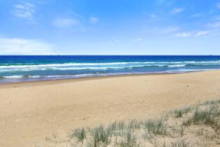 Surf Side Buddina Escape - 9