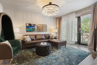 Spacious Lakewood 2-Bed Loft w patio - 1