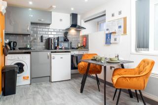 Fully Equipped Central Studio Great Value Free Netflix And WIFI - 4