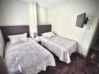 A2 cuadras de Larcomar - Miraflores - 6