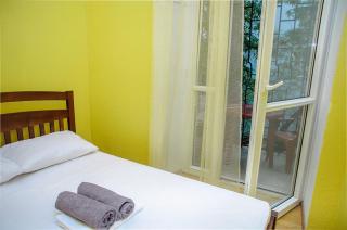 Golden Globus Hostel - Kiev - 6