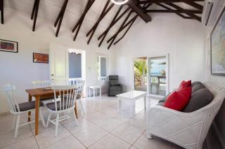 Milton 2 Br Quiet Beachfront Pool Dock - 7