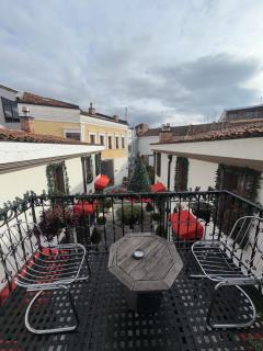 Hani i Gjelit Hotel, Korce - 3