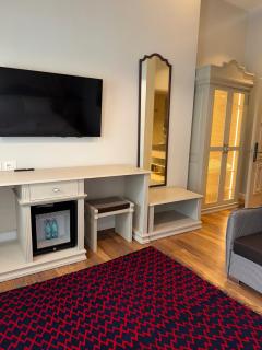 Hani i Gjelit Hotel, Korce - 2