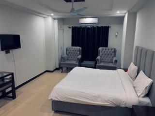 We Hotel `Near Islamabad International Airport - 1