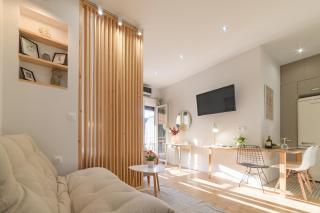 Modern studio in Corfu town - 1