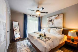 Charming 2-story loft with dual king bedrooms - 3