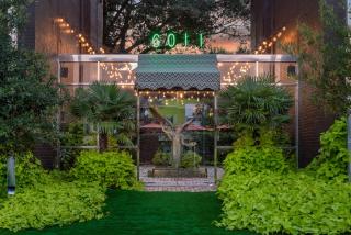 Charming 2-story loft with dual king bedrooms - 4