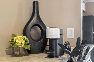 Bright & Breezy 2-Story Loft in Dallas - 1