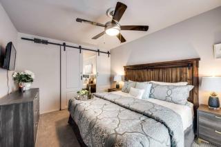 Spacious Loft Condo w Pool & Fireplace - 7