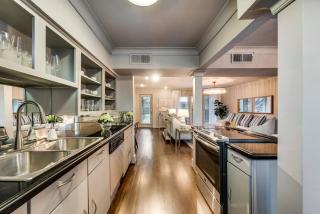 Spacious Dallas 2BR Condo Resort-Style Pool - 7