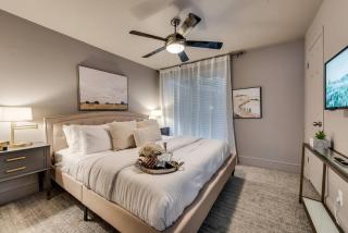 Spacious Dallas 2BR Condo Resort-Style Pool - 8