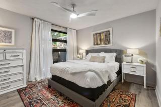 Upscale Dallas 2-Bed Condo Patio & Resort Pool - 9