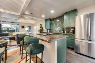 Spacious 2BR Condo in Central Dallas - 7