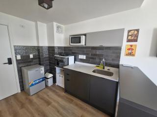 Cerca de todo, monoambiente con parking - 8