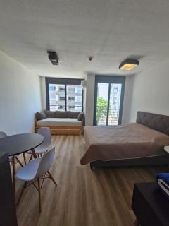 Cerca de todo, monoambiente con parking - 7